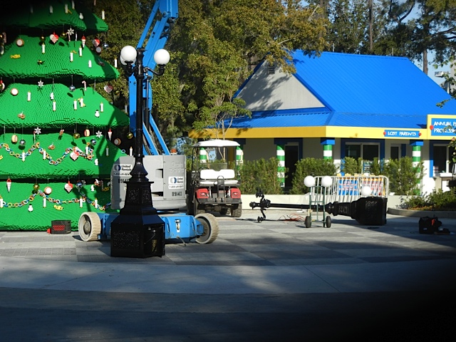 magiclannd snow machine at legoland theme park