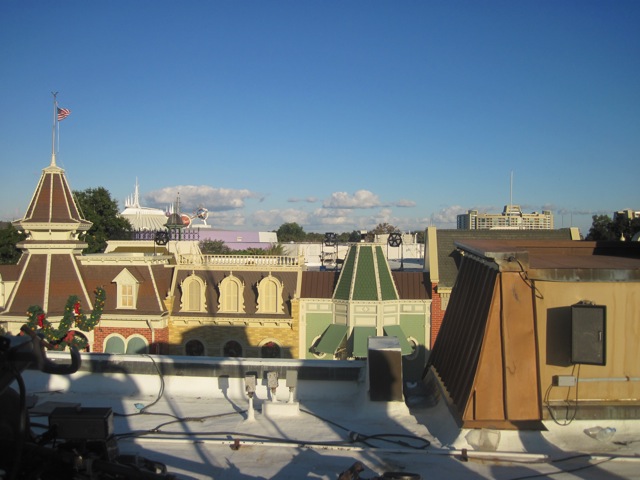 disney roof top snow machines