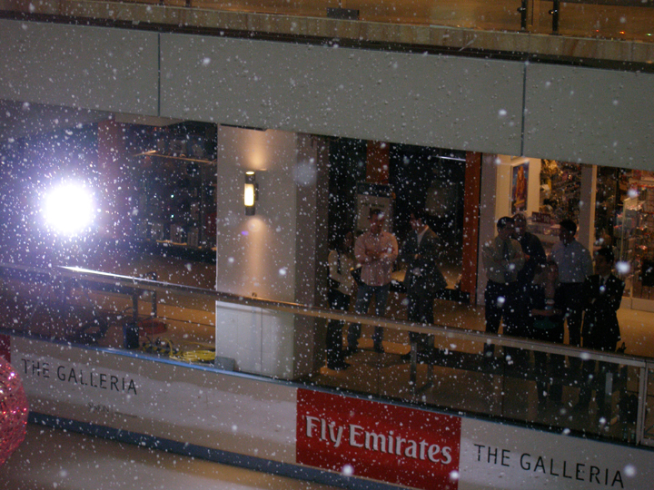 the galleria mall texas fake snow